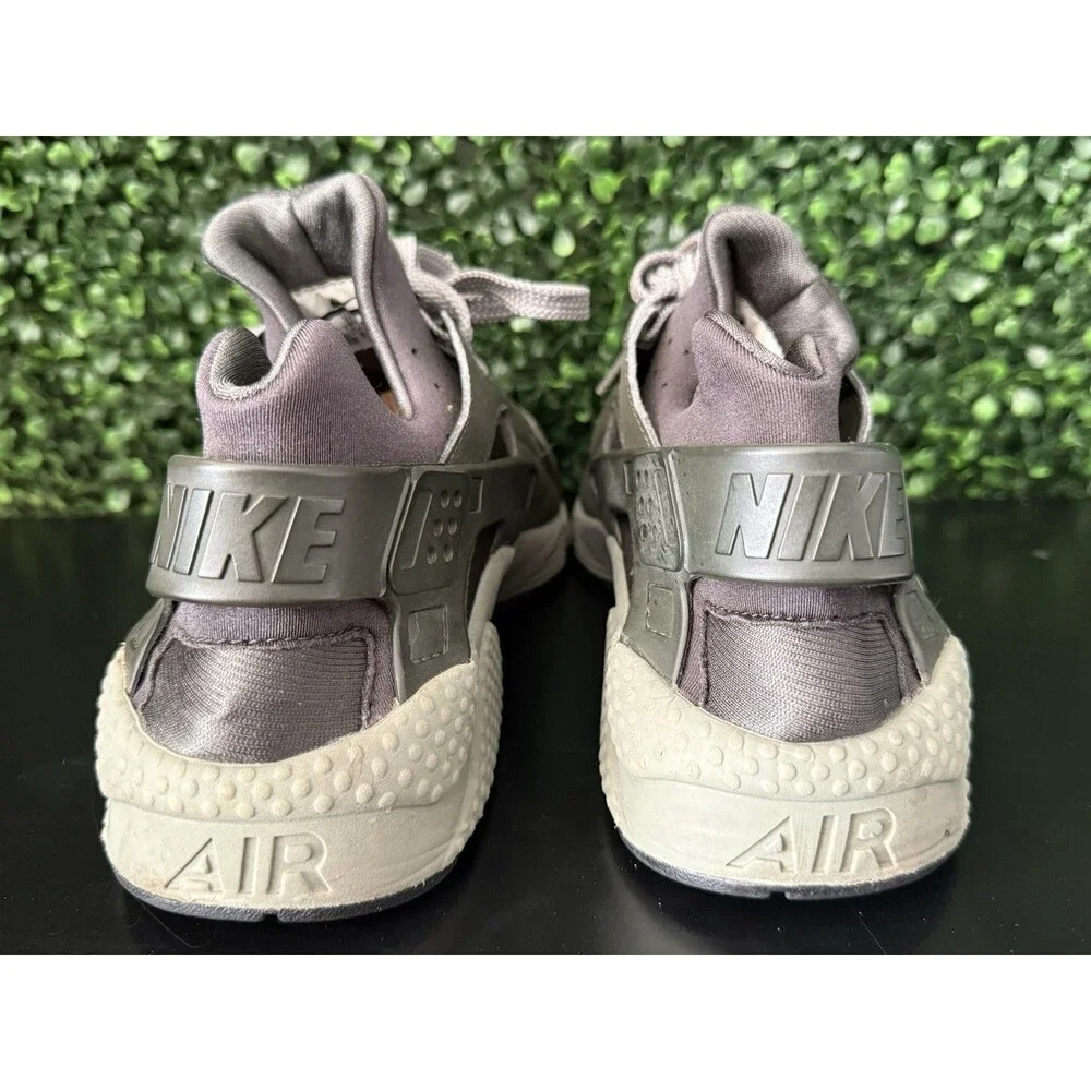 Nike Air Huarache Sequoia Dark Stucco 318429-311 Men's Size 12 2017